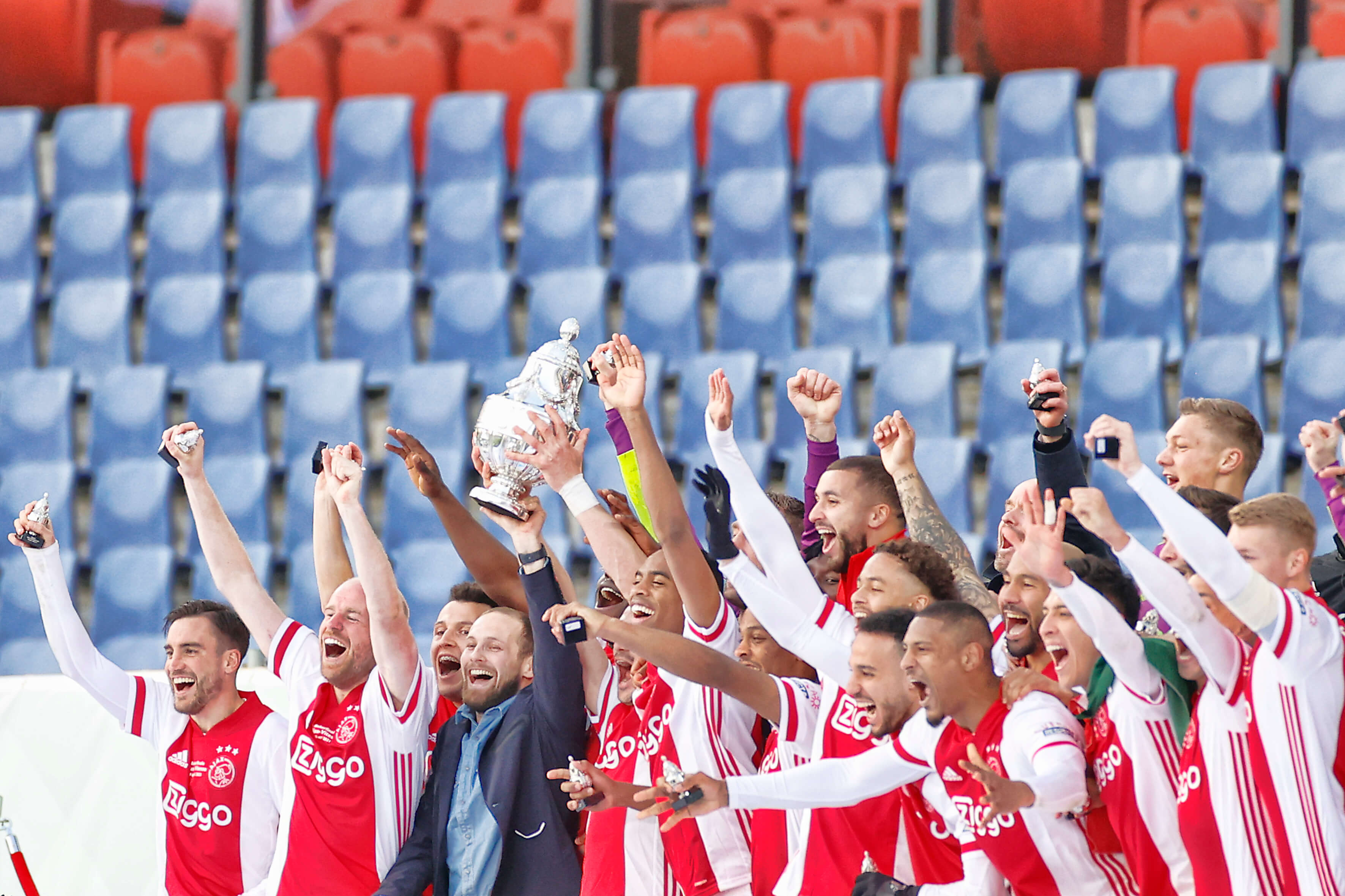 Bekerwedstrijd van Ajax alsnog live op televisie; image source: Pro Shots