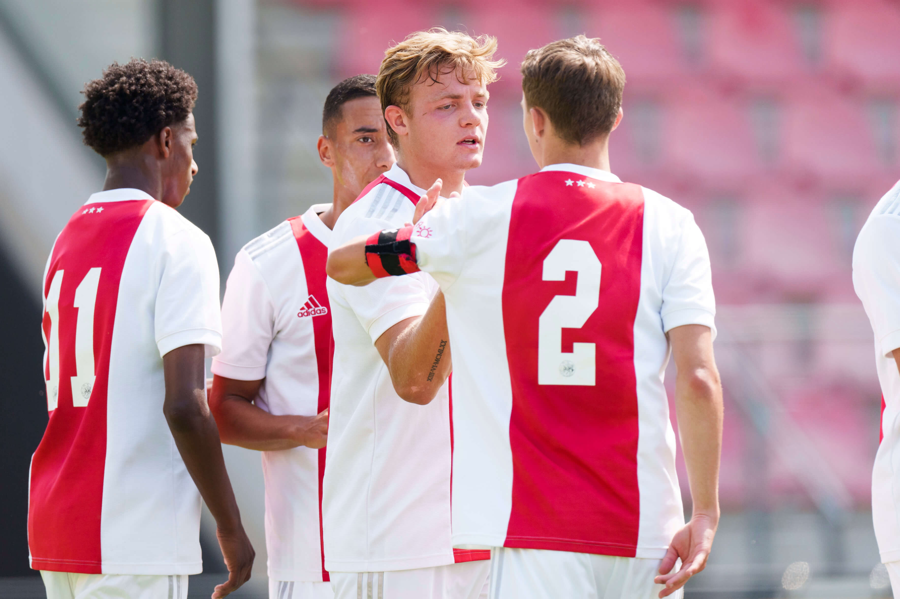 Ajax in eerste oefenduel te sterk voor Leeds United; image source: Pro Shots