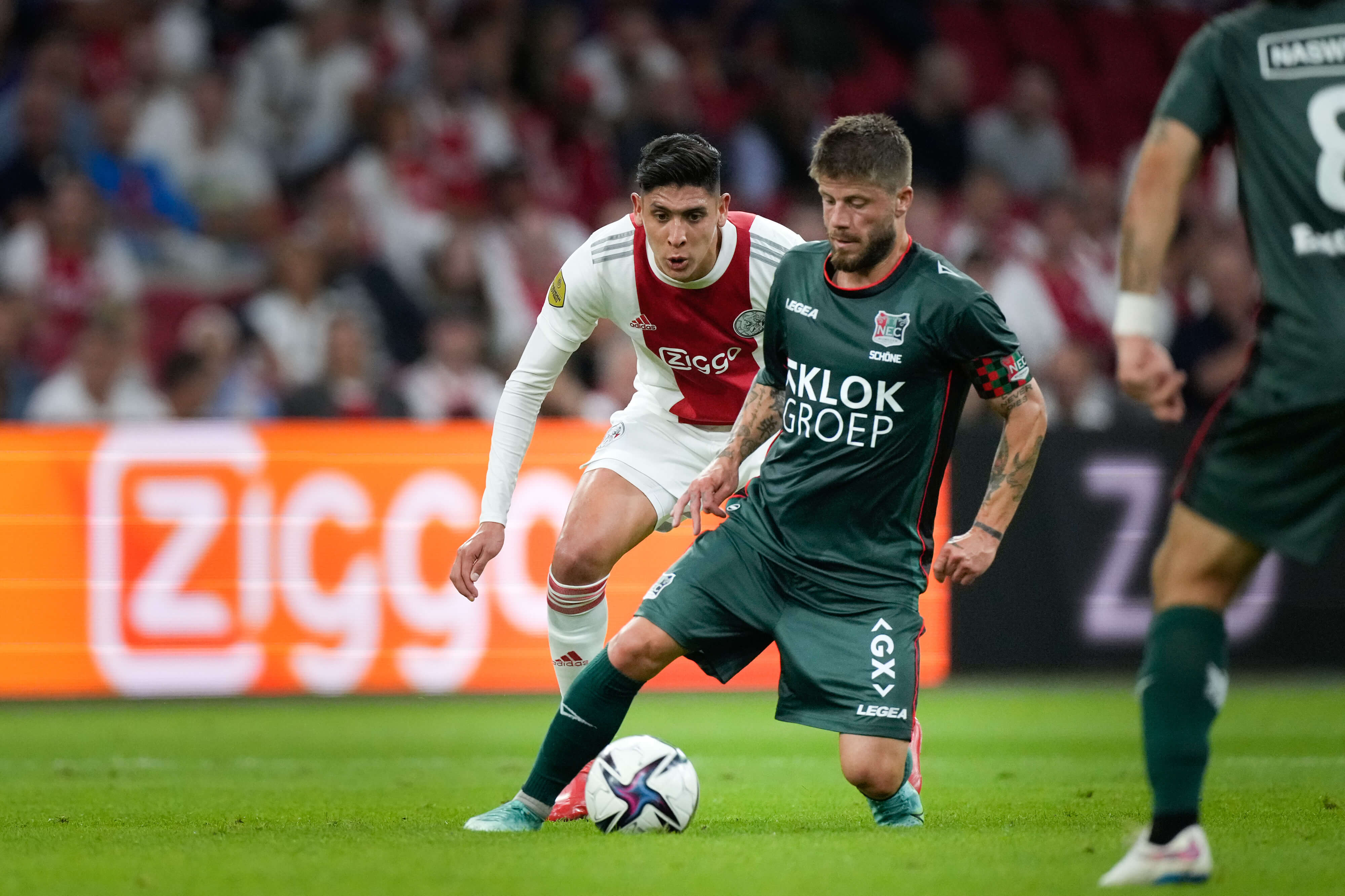 Erik ten Hag: "Edson Álvarez speelt dit seizoen voor Ajax"; image source: Pro Shots