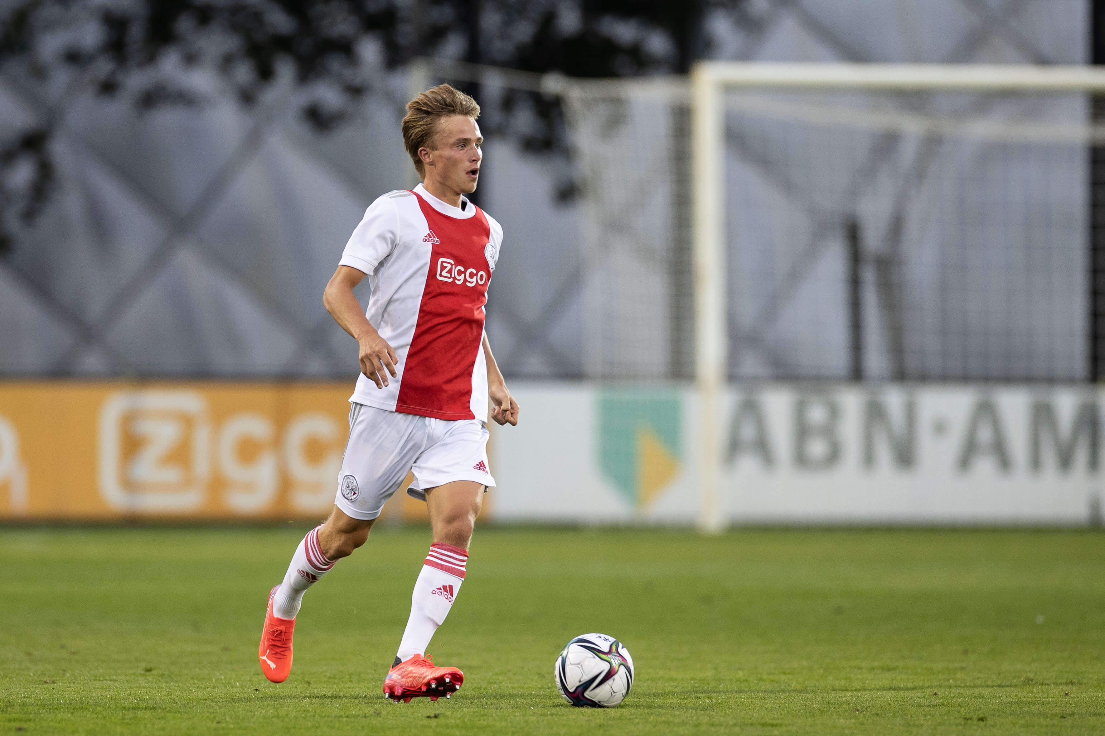 Ajax in besloten oefenduel onderuit tegen AZ; image source: Pro Shots