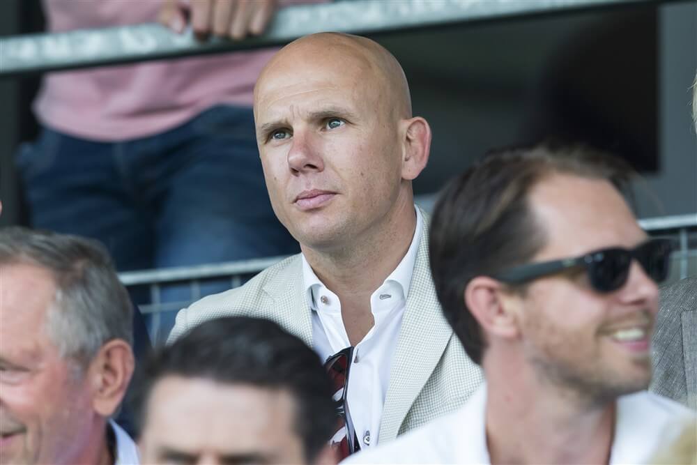 "Ajax gaat voor Jan van Halst in de RvC"; image source: Pro Shots