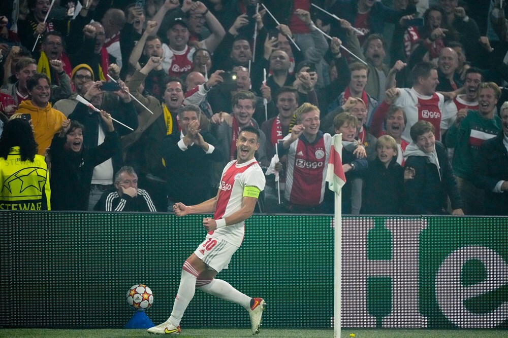 Alleen wonder kan Ajax nog van overwintering houden na voetbalshow tegen Dortmund; image source: Pro Shots