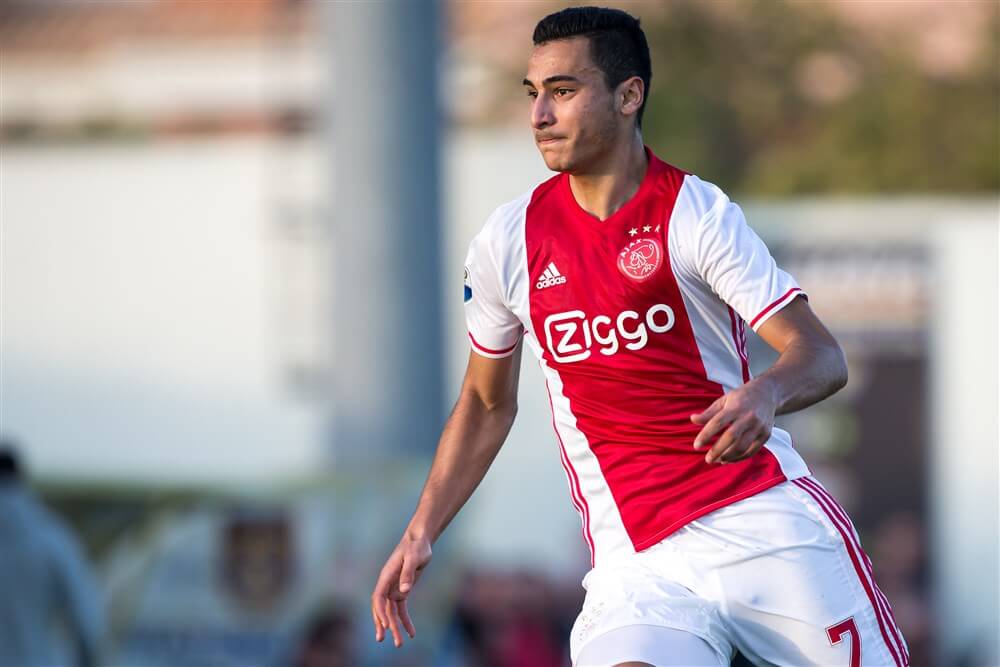 "Anwar El Ghazi houdt conditie op peil bij Ajax"; image source: Pro Shots