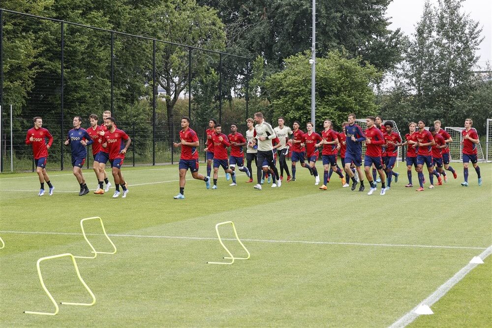 Ajax met selectie van 29 spelers naar De Lutte; image source: Pro Shots