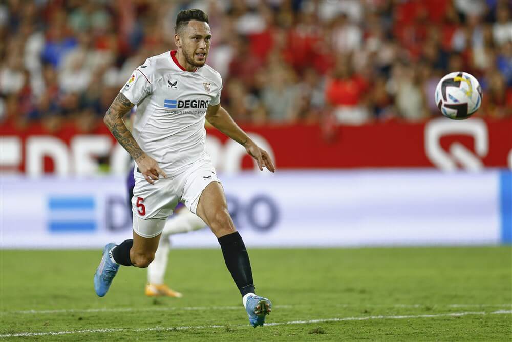 "Woedend Sevilla biedt Lucas Ocampos voor lager bedrag aan"; image source: Pro Shots