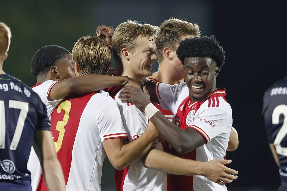 Jong Ajax veel te sterk voor De Graafschap; image source: Pro Shots