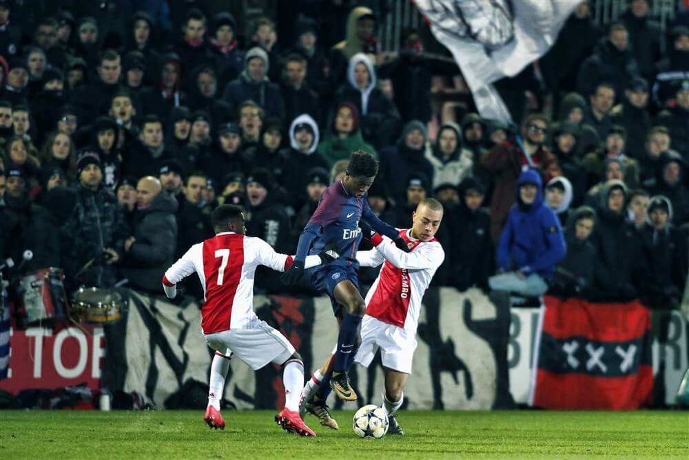 Ajax onder 19 voor UEFA Youth League tegen Olympique Lyonnais; image source: Pro Shots