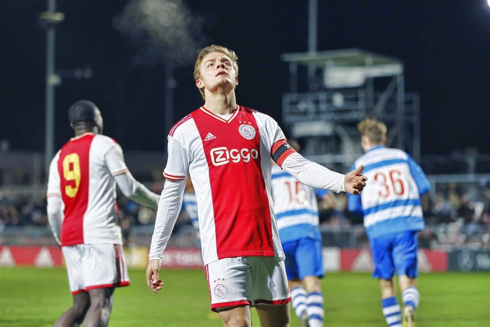 Jong Ajax pakt punt tegen koploper PEC Zwolle; image source: Pro Shots