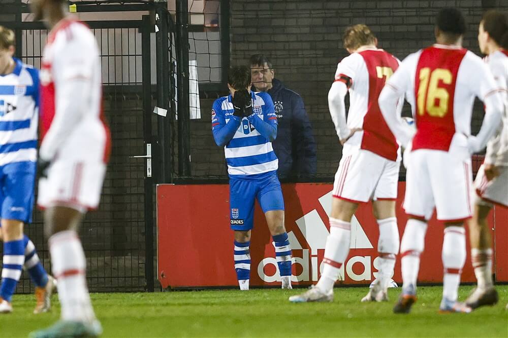 Thomas van den Belt: "Spelers van Jong Ajax scholden met kanker"; image source: Pro Shots