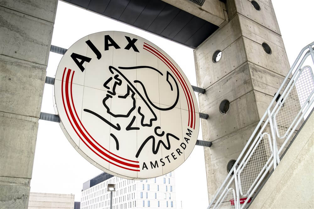 "Bestuursraad Ajax past vergoeding voor RvC aan"; image source: Pro Shots