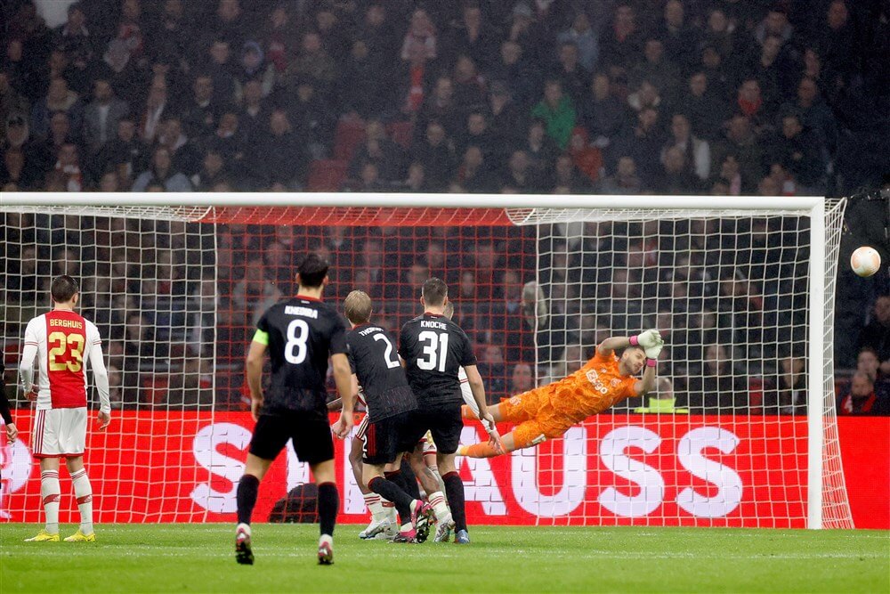 Zwak Ajax ontsnapt aan nederlaag tegen Union Berlin; image source: Pro Shots