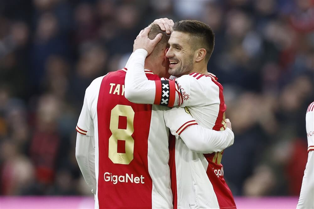 Ajax stijgt naar tweede plek na eenvoudige zege tegen Sparta; image source: Pro Shots