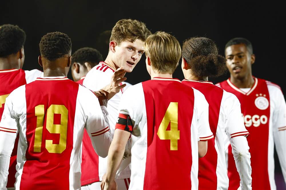 Jong Ajax in eigen huis te sterk voor Dordrecht; image source: Pro Shots