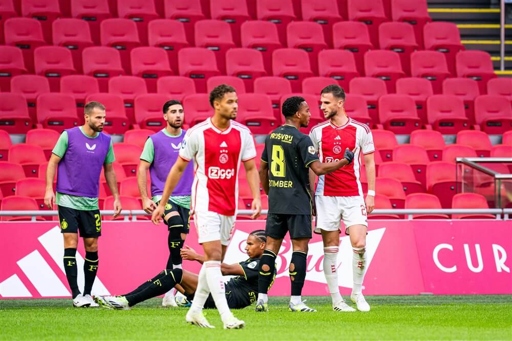 Ajax maakt zich ook in restant van Klassieker belachelijk en verliest ruim; image source: Pro Shots