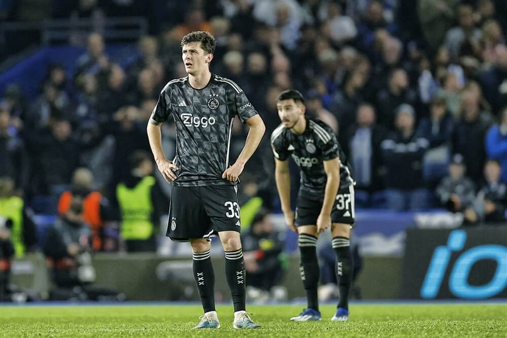 "Ajax lijkt voor nieuwe nummer zes te gaan"; image source: Pro Shots