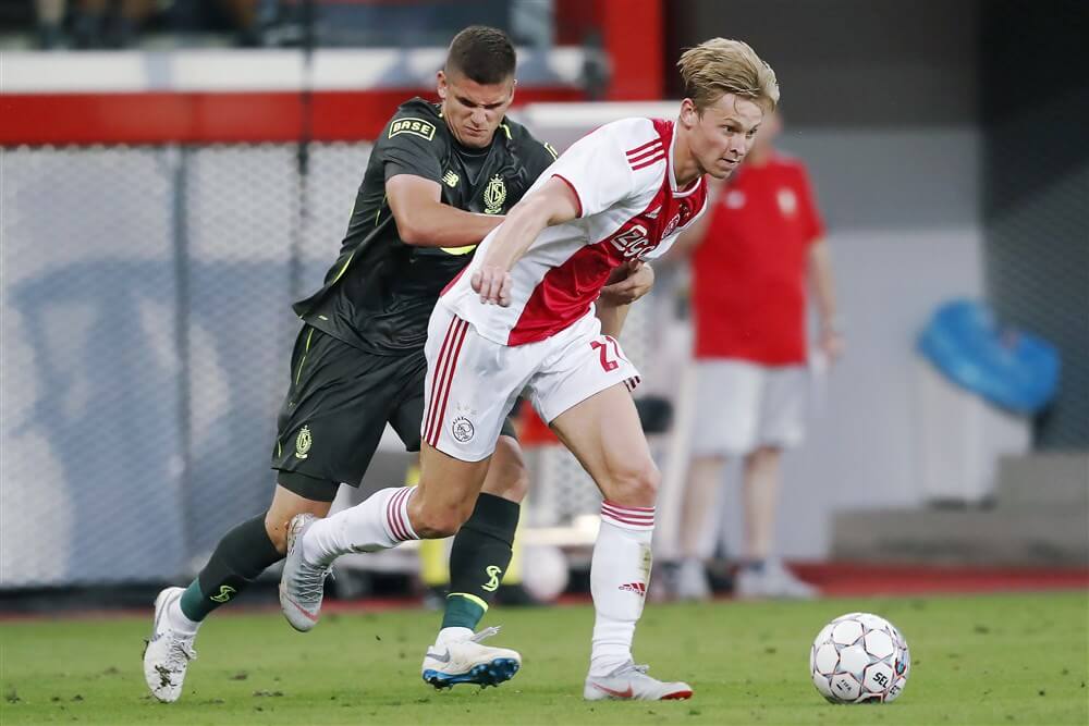 Aad de Mos: "Razvan Marin is een echte Ajax-speler"; image source: Pro Shots