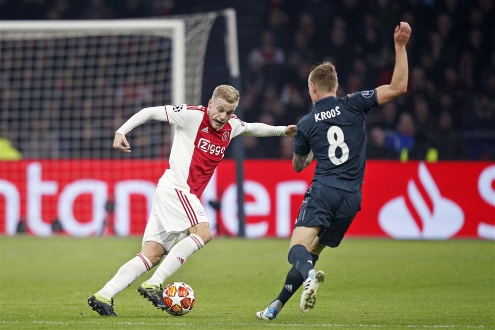 "Real Madrid meldt zich bij Ajax voor Donny van de Beek"; image source: Pro Shots