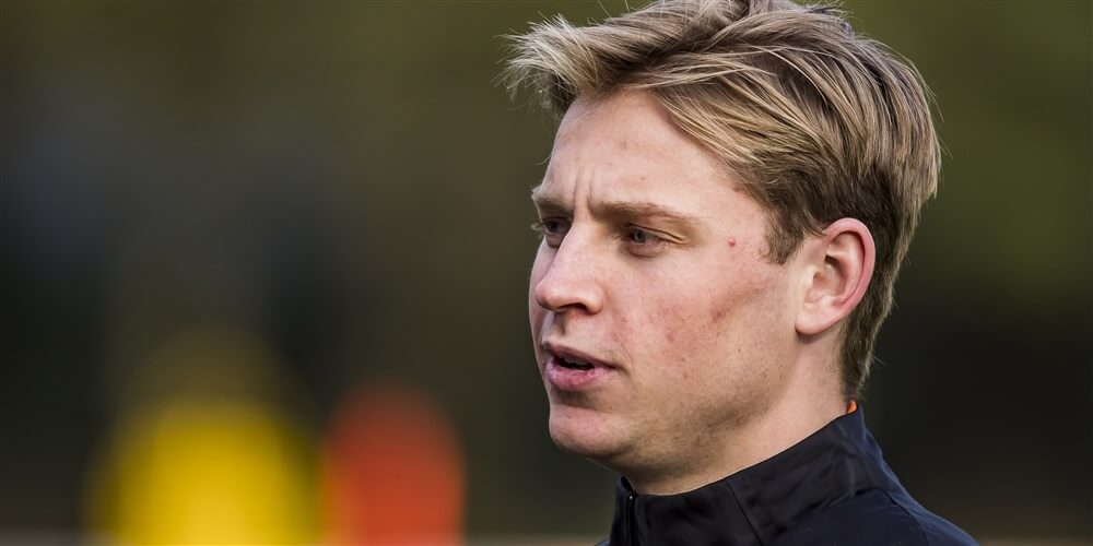 "Inschattingsfout bij transfer Frenkie de Jong kost Ajax nu miljoenen"; image source: Pro Shots
