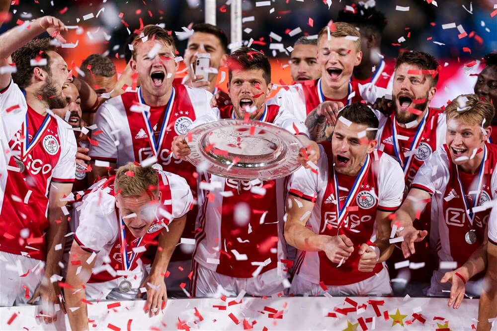 Klaas Jan Huntelaar: "Wij zijn de kampioen, dus wij zijn in principe de favoriet"; image source: Pro Shots