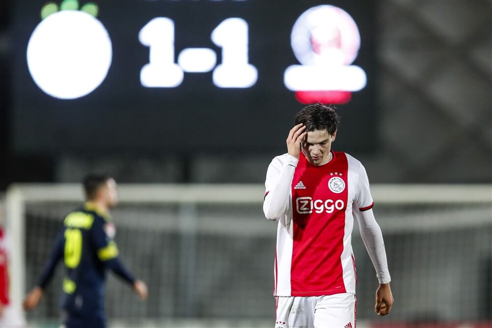 Jong Ajax ondanks vele kansen slechts gelijk tegen Helmond Sport; image source: Pro Shots
