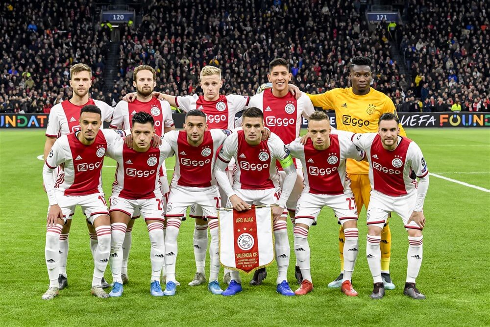 "KNVB volgt UEFA, Ajax komend seizoen weer in Champions League en geen kampioen"; image source: Pro Shots
