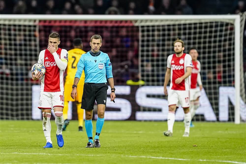 Ajax naar Europa League na nederlaag tegen Valencia; image source: Pro Shots