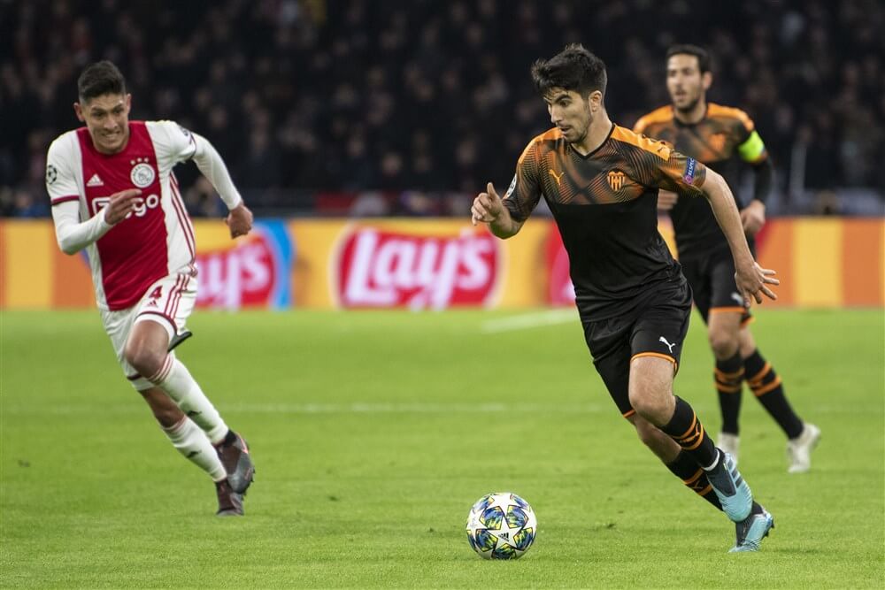 "Ajax informeerde naar Valencia-aanvaller Ferran Torres"; image source: Pro Shots