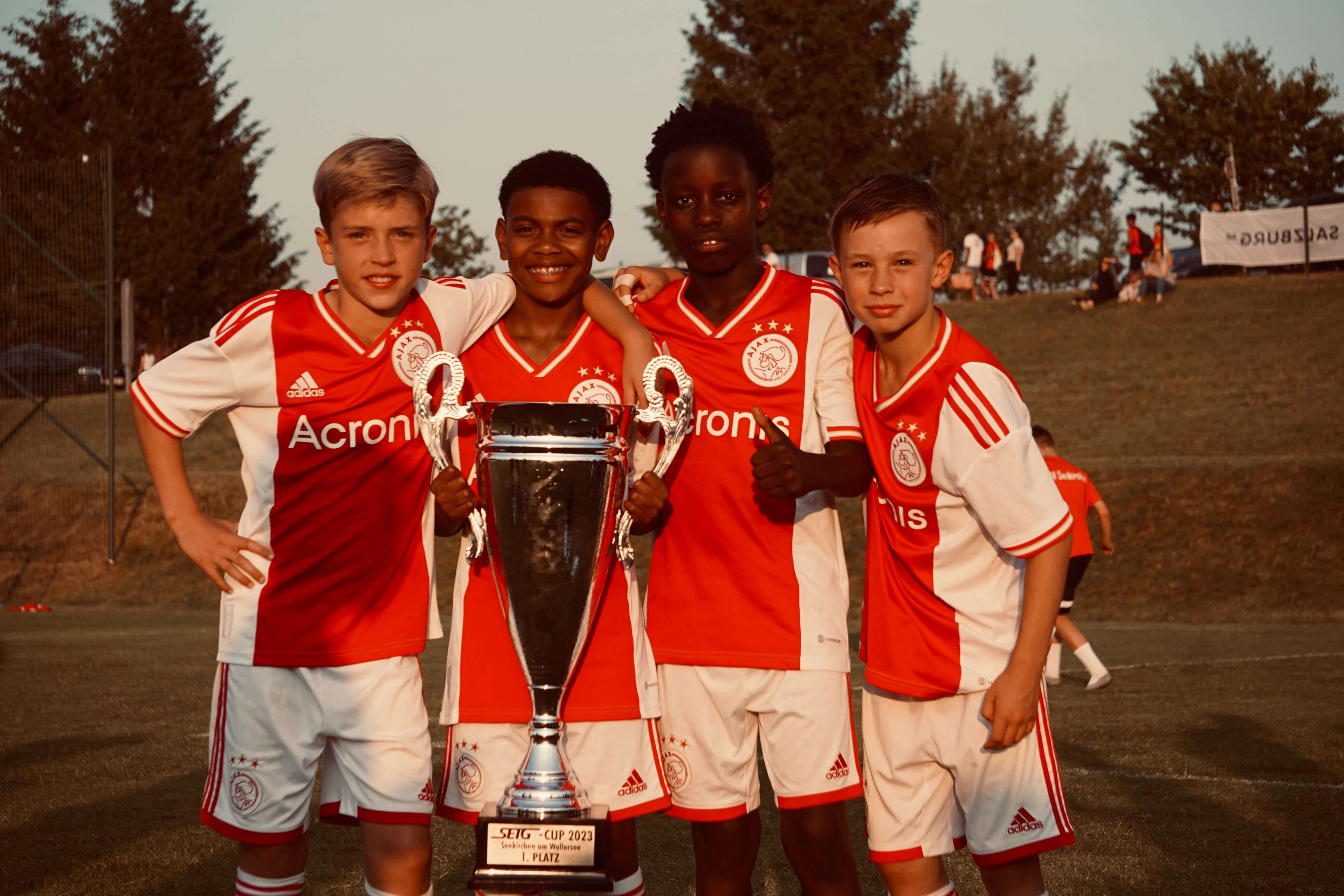 De mooiste momenten uit de historie van Ajax; image source: 
