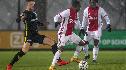 Jong Ajax in blessuretijd onderuit tegen Go Ahead