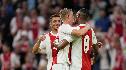 Ajax overtuigt met ruime zege tegen Leeds United