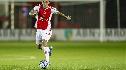 Jong Ajax wint met Gastón Ávila van Helmond