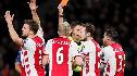 UEFA erkent cruciale blunders van arbitrage tijdens Chelsea - Ajax