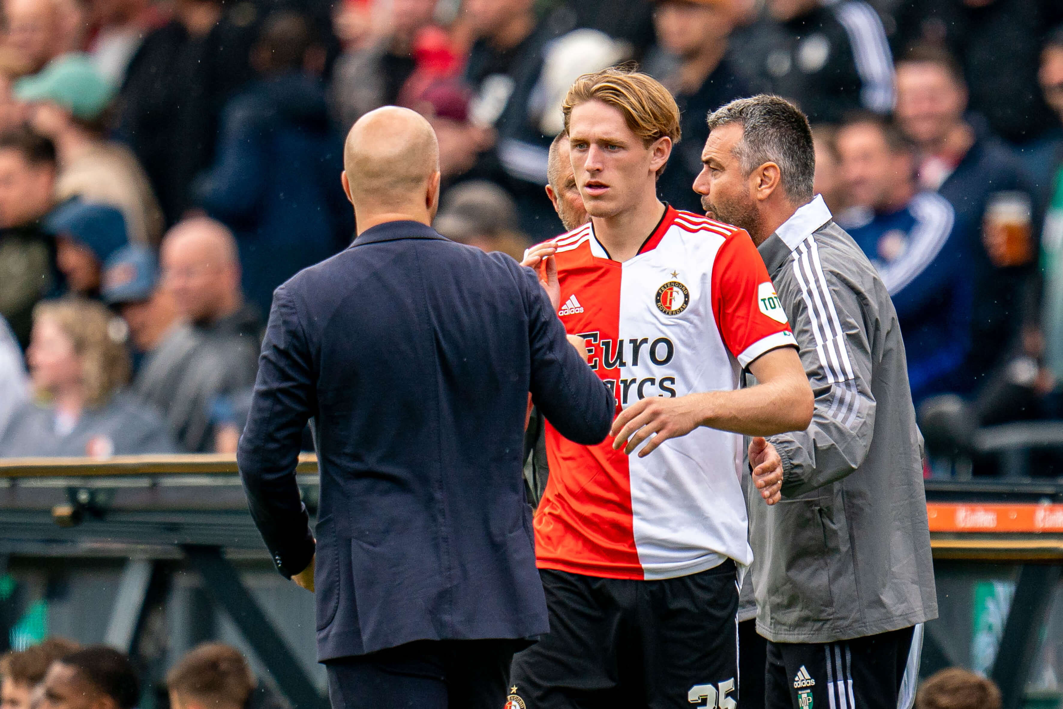 "Wouter Burger blijft dit seizoen bij Feyenoord"; image source: Pro Shots