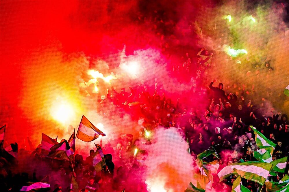 Feyenoord ontvangt alweer geldboete van UEFA; image source: Pro Shots