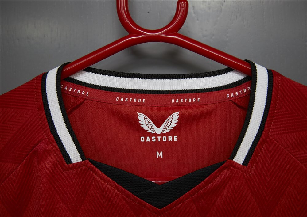 <b>Officieel: Castore nieuwe kledingsponsor Feyenoord</b>; image source: Pro Shots