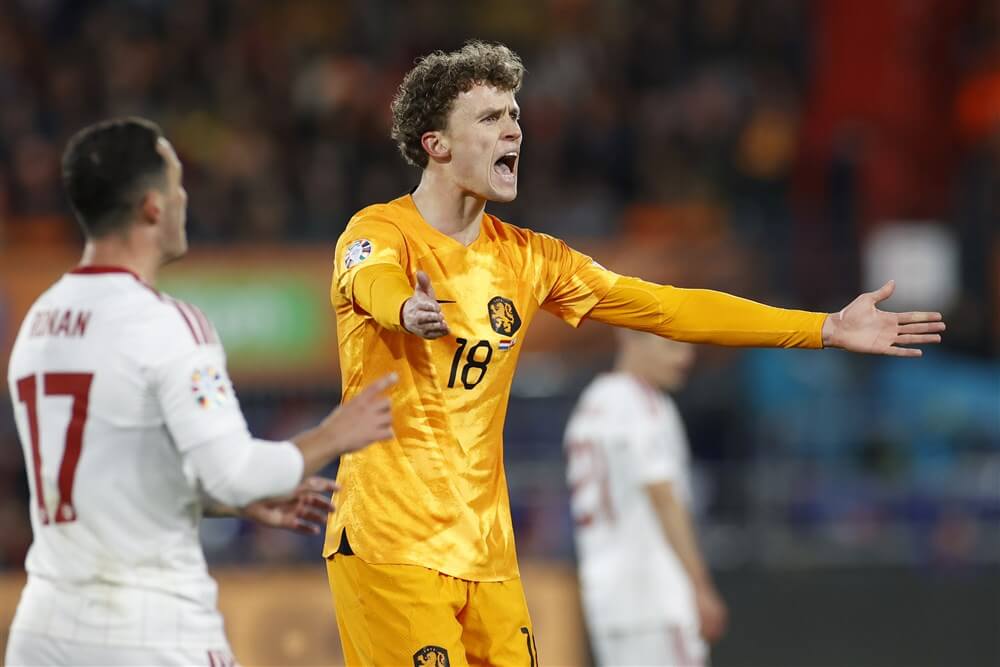 Mats Wieffer debuteert met zege voor Oranje; image source: Pro Shots