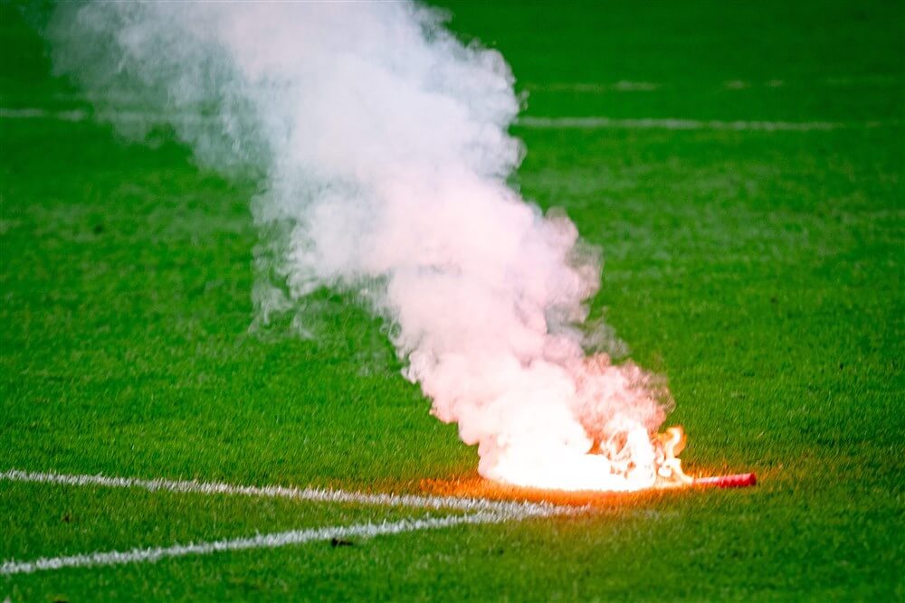 "Feyenoord overweegt stap naar rechter indien Klassieker uitgespeeld moet worden"; image source: Pro Shots