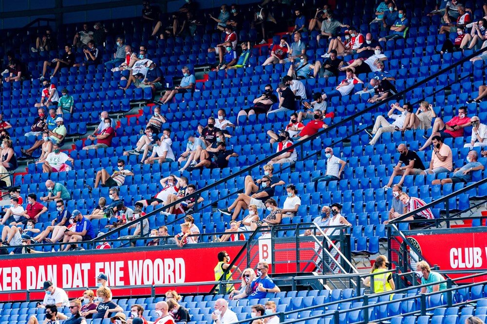 [Update] Hugo de Jonge: "Niet verstandig om nu te experimenteren met meer publiek in de stadions"; image source: Pro Shots