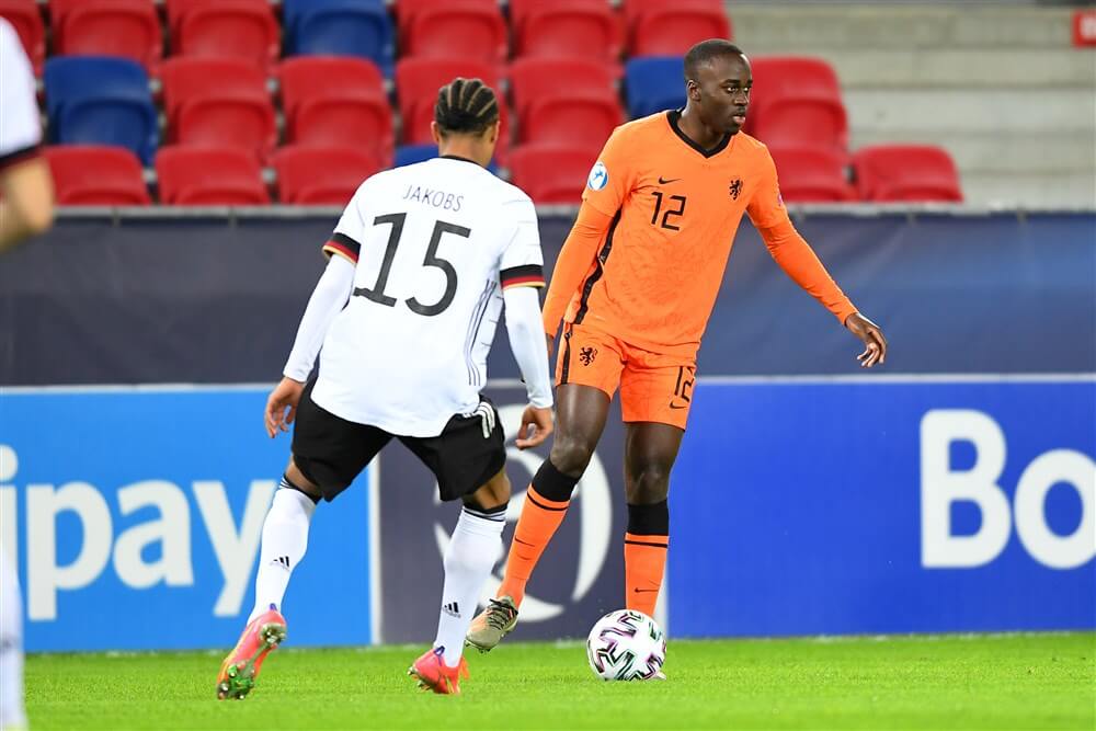 Willem van Hanegem: "Jordan Teze was de positieve uitzondering bij Jong Oranje"; image source: Pro Shots