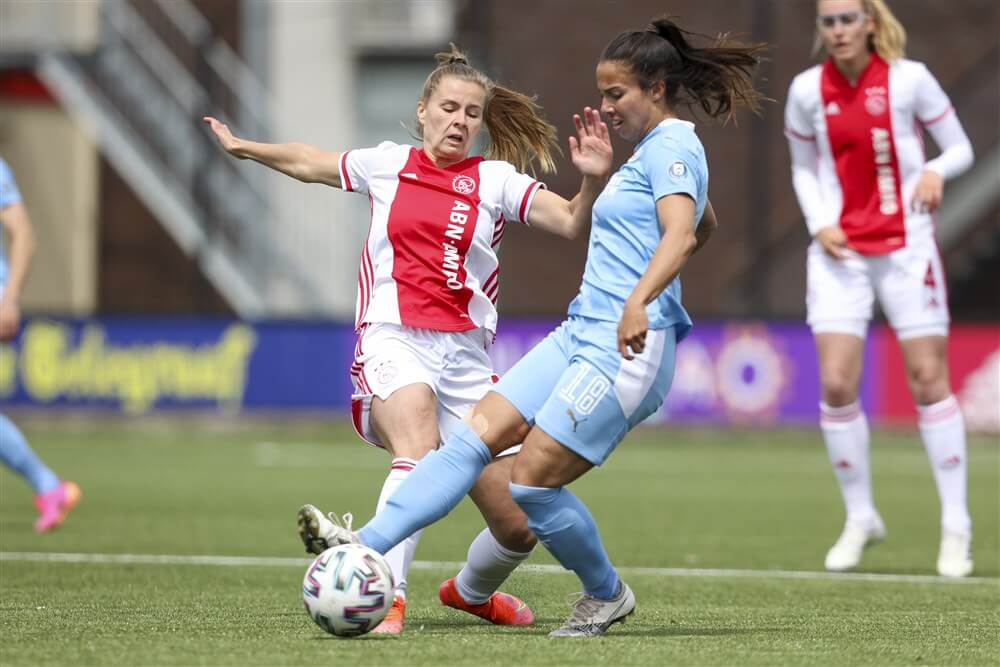 PSV Vrouwen kansloos voor titel na nederlaag in Amsterdam; image source: Pro Shots