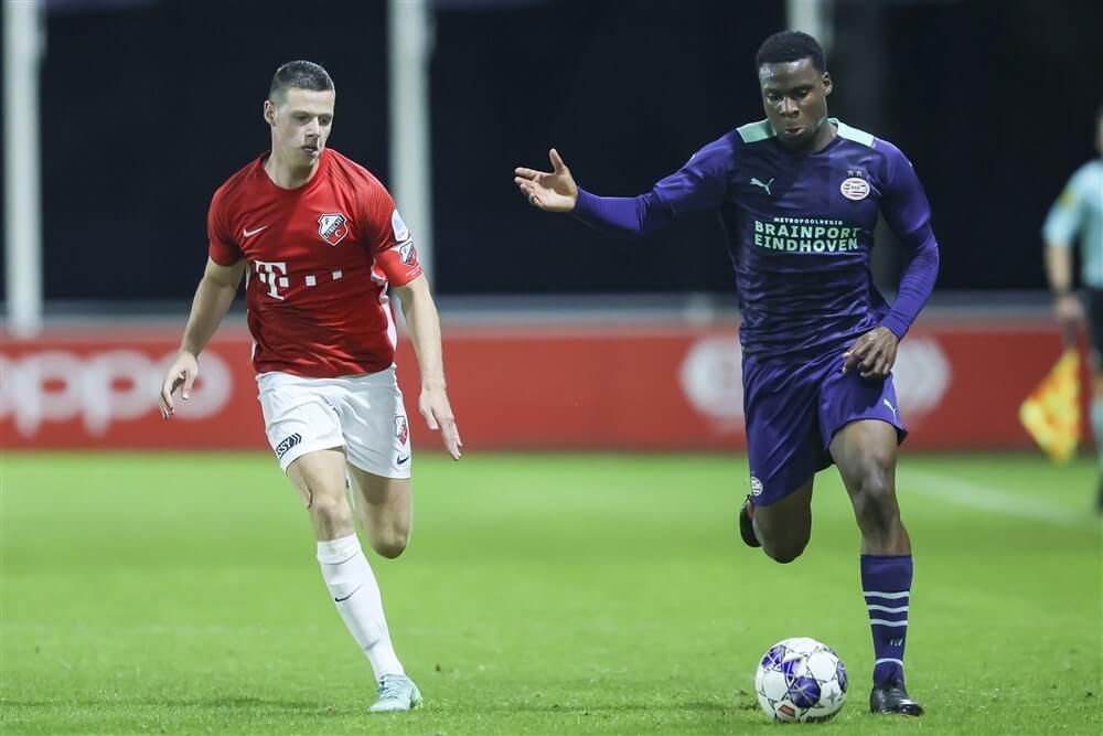 "Zware knieblessure Jong PSV-verdediger Emmanuel van de Blaak"; image source: Pro Shots