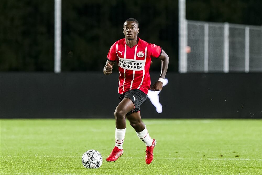 "Emmanuel Matuta vertrekt per direct naar FC Groningen"; image source: Pro Shots