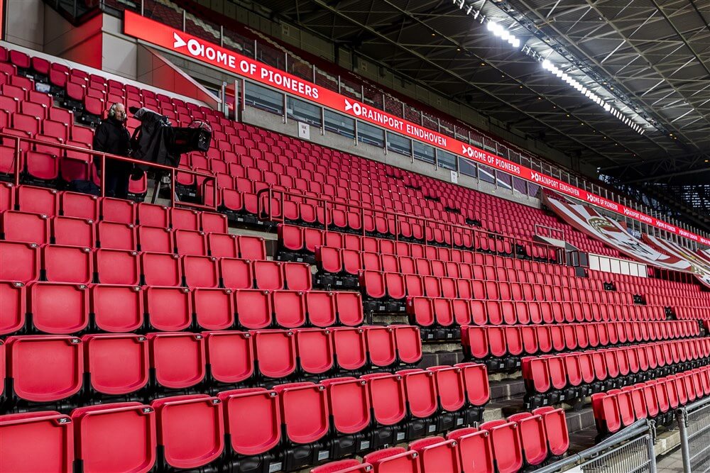 Toon Gerbrands: "Het is niet realistisch om het stadion even open te gooien"; image source: Pro Shots