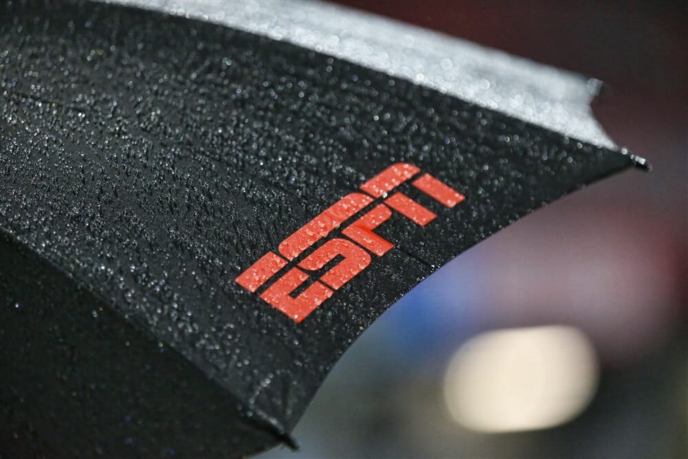 "Stemming clubs over bod ESPN uitgesteld"; image source: Pro Shots