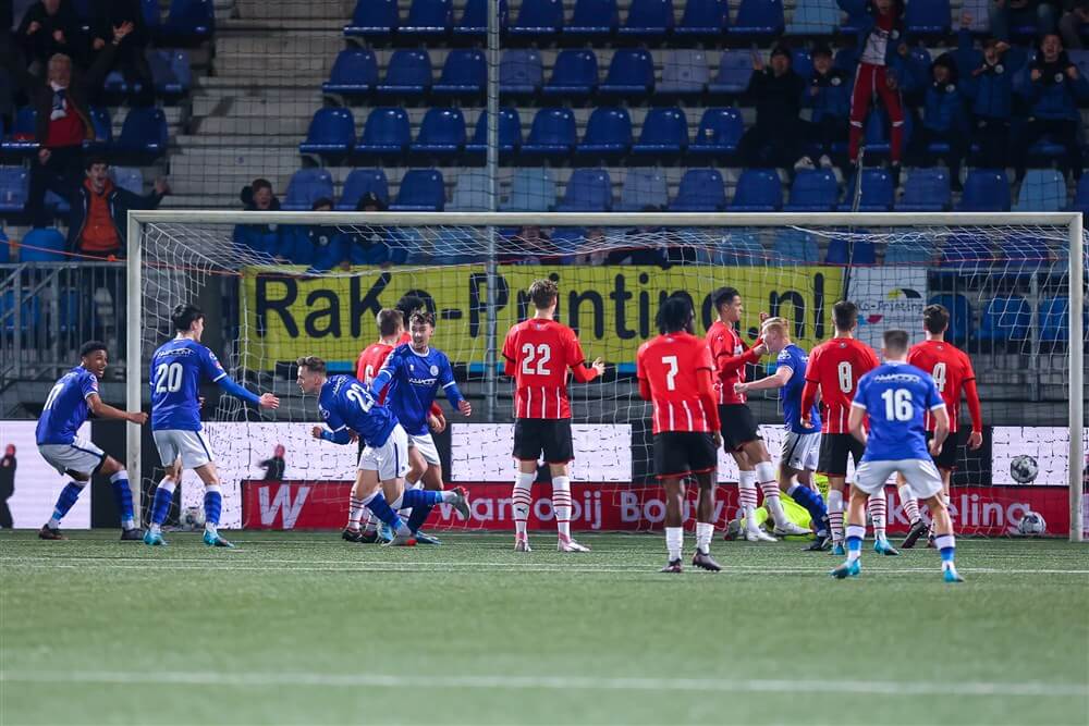 Jong PSV verspeelt zege op bezoek bij Den Bosch; image source: Pro Shots