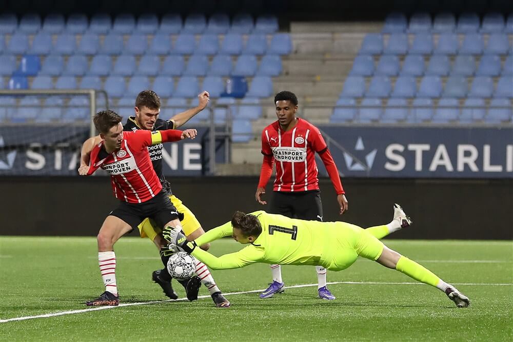 "PSV wil langer door met doelman Kjell Peersman"; image source: Pro Shots