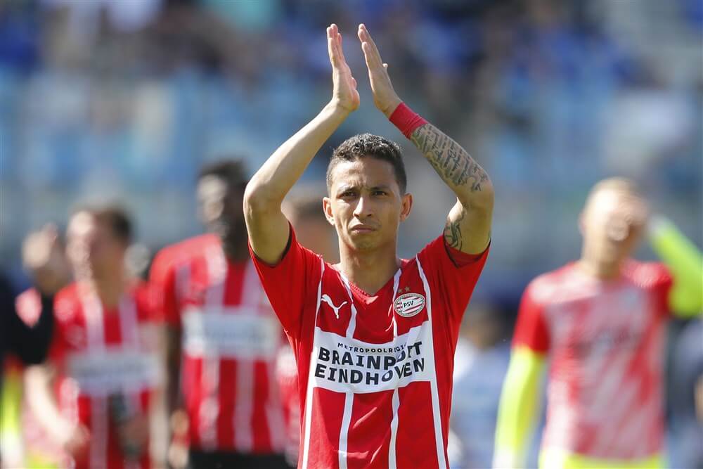 "Blessure Mauro Júnior in onderling oefenduel PSV"; image source: Pro Shots
