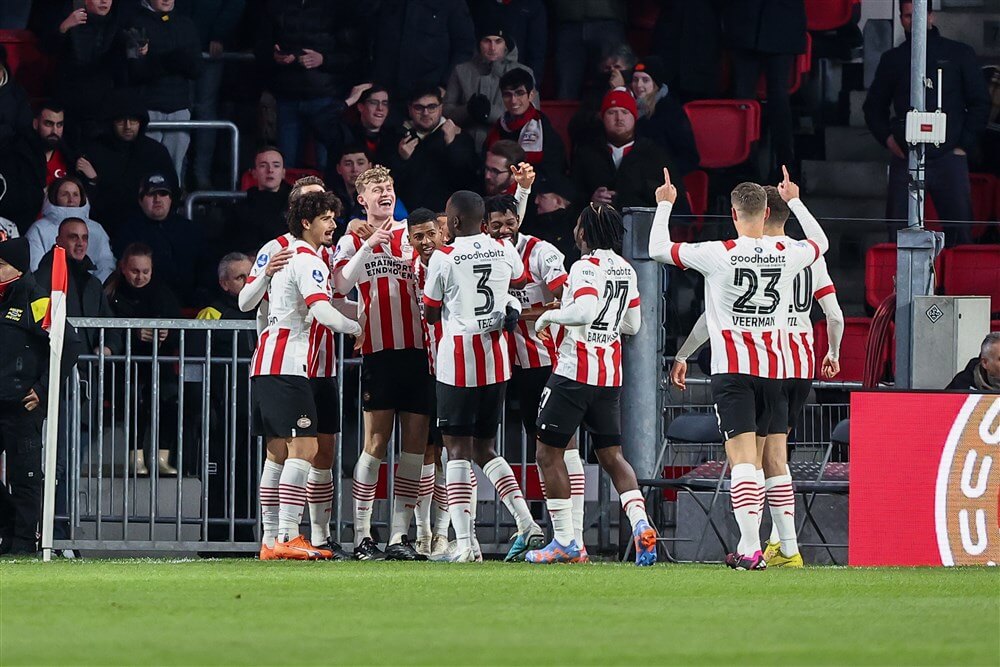 PSV wint van FC Emmen en bereikt kwartfinale KNVB-beker; image source: Pro Shots
