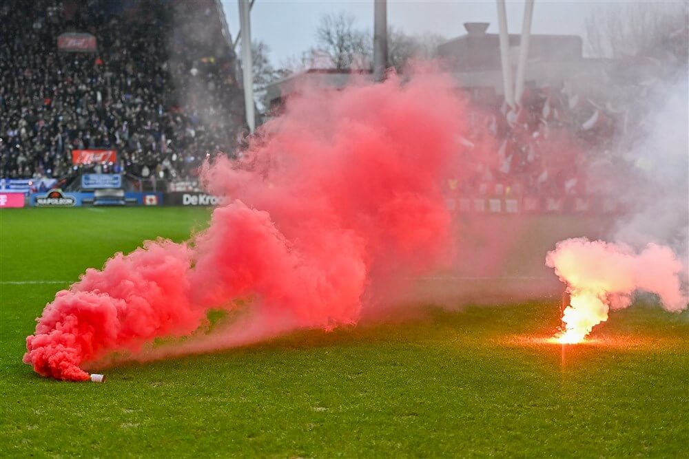 "Komend seizoen minder uitsupporters bij duels tussen PSV en FC Utrecht"; image source: Pro Shots