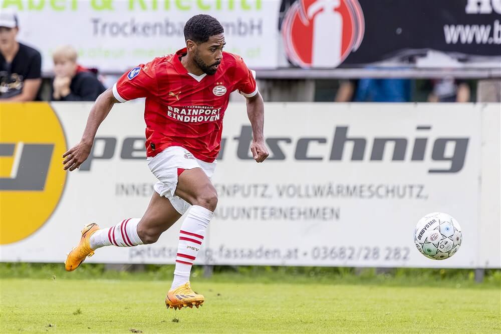 "FSV Mainz 05 meldt zich voor Phillipp Mwene"; image source: Pro Shots